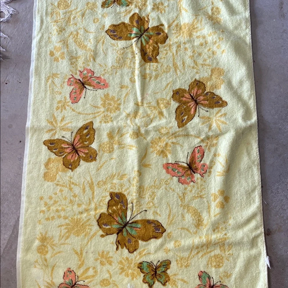 Yellow Butterfly Embroidered Bath Towel and washcloth Set MCM Cotton USA